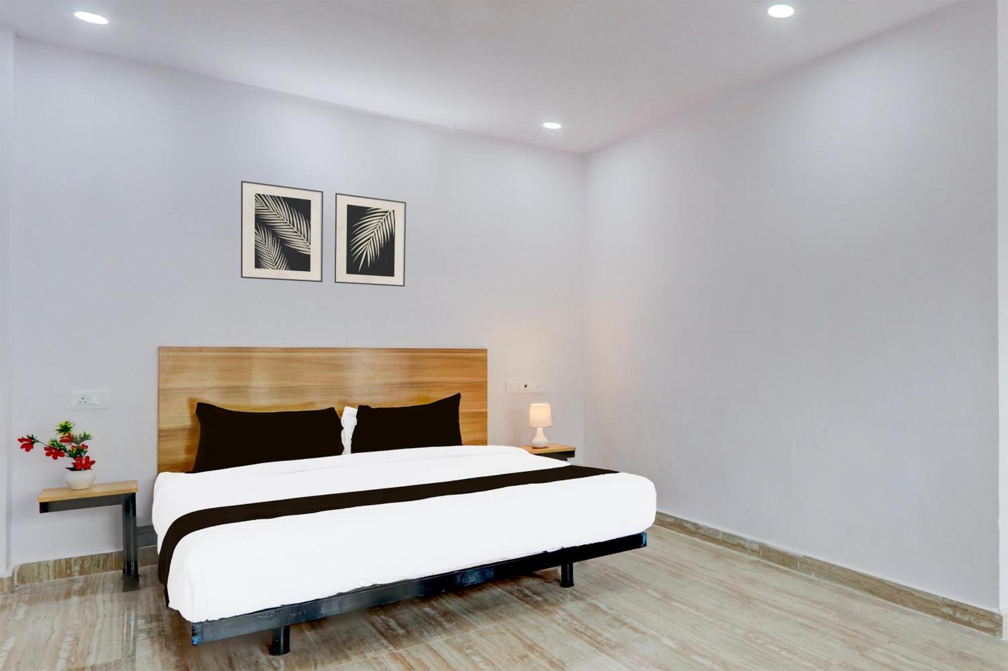 Hotel O Living Tree In Hyderabad Exterior foto